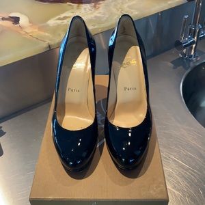 Christian Louboutin simple pump 100